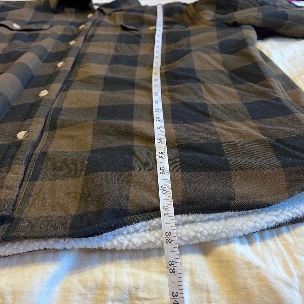 Redhead Shacket - Picture 6 of 6